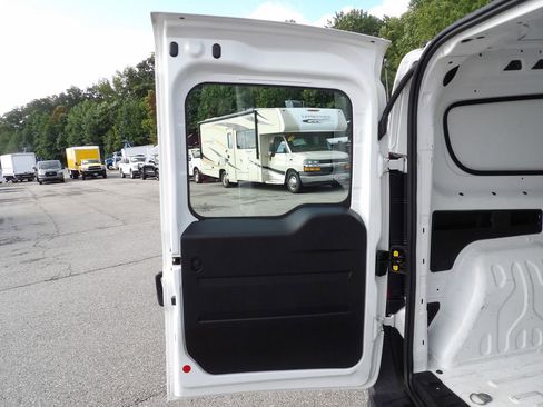 Used 2019 RAM ProMaster City Tradesman image 42