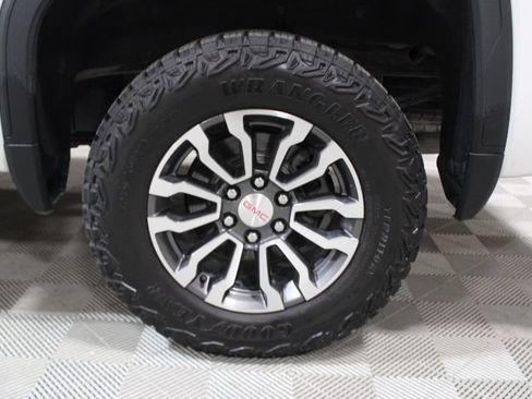 Used 2021 GMC Sierra 1500 AT4 AWD/4WD image 43