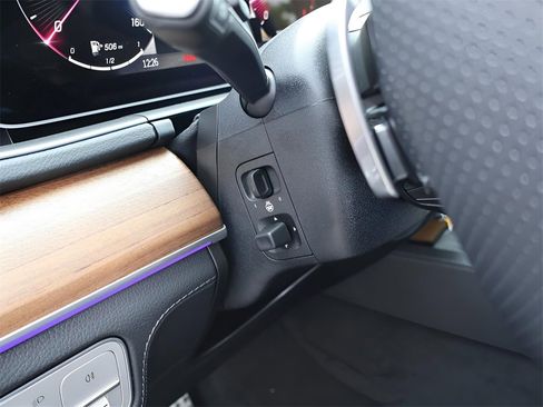 New 2025 Mercedes-Benz GLS 580 4MATIC image 67