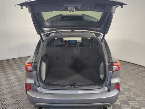 Used 2023 Ford Escape ST-Line w/ Tech Pack #1 AWD/4WD image 10