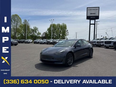 Used 2022 Tesla Model 3 Long Range image 1