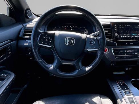 Used 2023 Honda Passport EX-L image 9