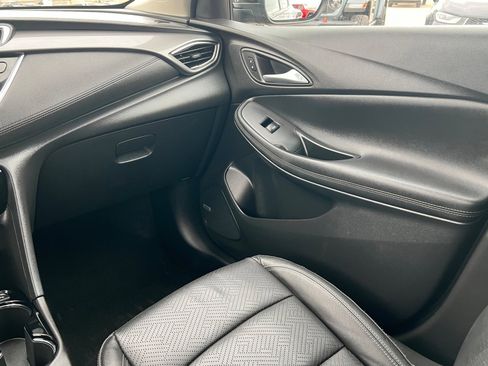 Certified 2022 Buick Encore GX Essence w/ Advanced Technology Package image 11