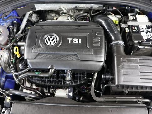 Used 2024 Volkswagen Jetta GLI 40th Anniversary Edition image 25