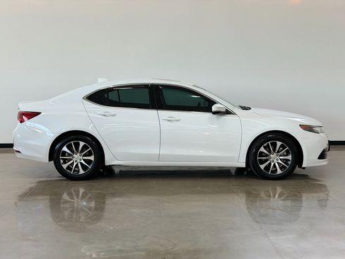Used 2016 Acura TLX image 8