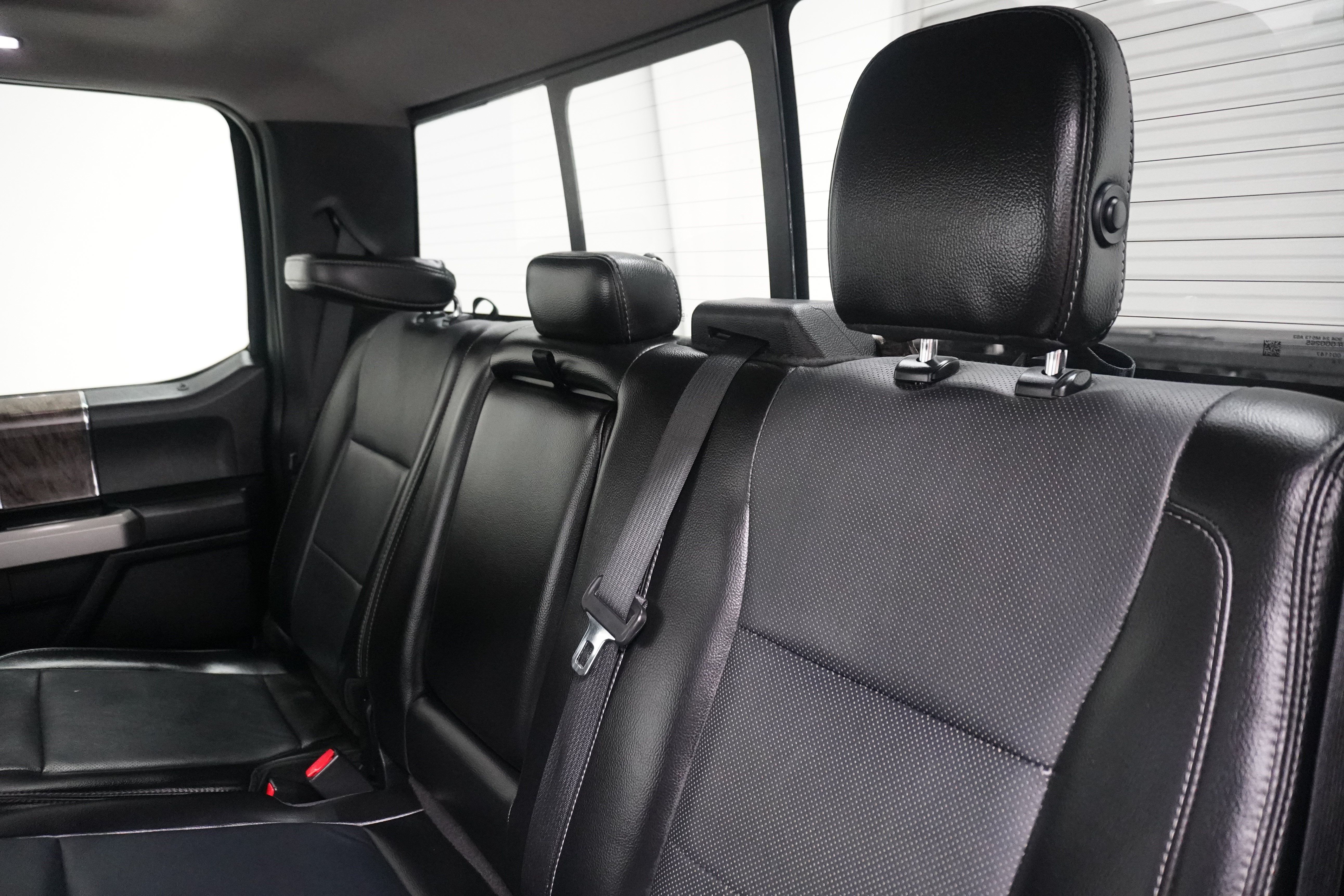 Used 2017 Ford F250 Lariat w/ Lariat Ultimate Package AWD/4WD image 13