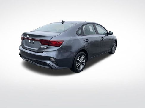 Used 2024 Kia Forte LXS image 5