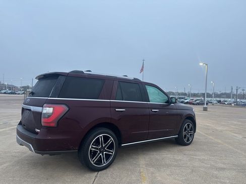 Used 2021 Ford Expedition Limited image 27