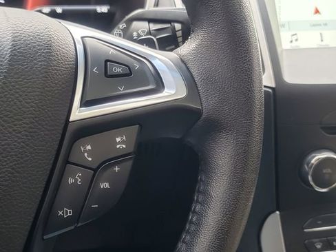 Used 2016 Ford Edge SEL w/ Equipment Group 201A AWD/4WD image 13