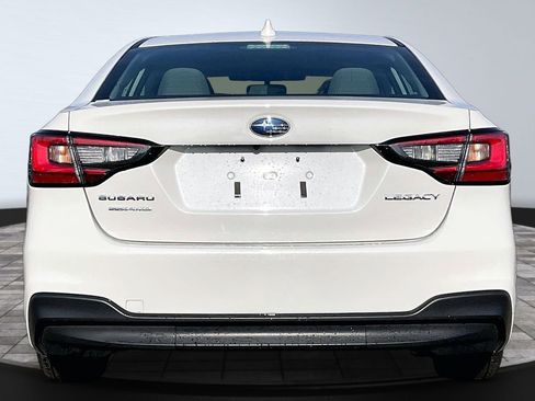 Used 2025 Subaru Legacy Premium image 4