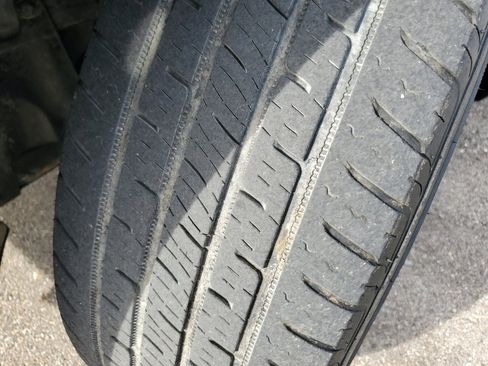 Used 2019 Honda CR-V EX image 32