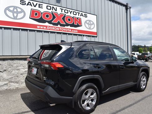 Certified 2025 Toyota RAV4 XLE w/ Convenience Package AWD/4WD image 5