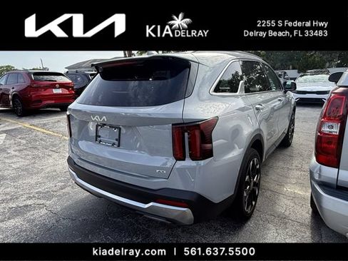 Used 2026 Kia Sorento EX AWD/4WD image 2