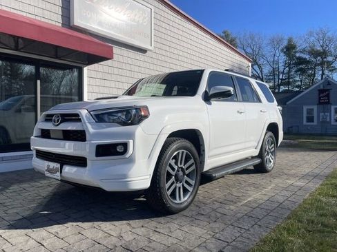 Used 2024 Toyota 4Runner TRD Sport image 1
