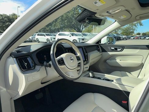 Used 2023 Volvo XC60 B5 Plus w/ Protection Package Premier image 9