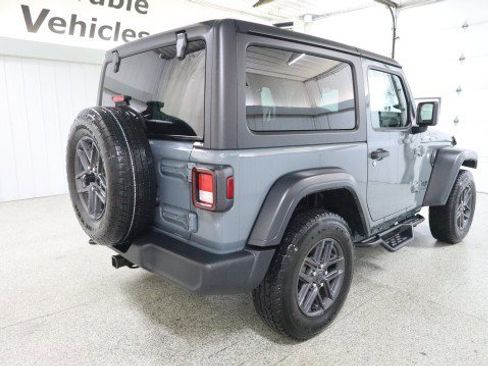 Used 2024 Jeep Wrangler Sport image 6