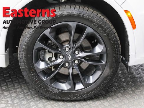 Used 2022 Dodge Durango GT w/ Blacktop Package image 31