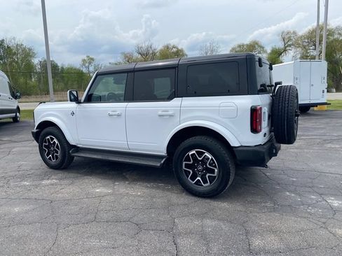 Used 2025 Ford Bronco Outer Banks AWD/4WD image 5