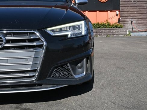 Used 2019 Audi S4 Premium Plus w/ Premium Plus Package image 5