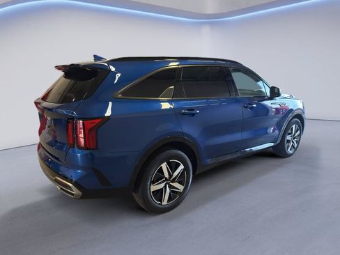 Used 2023 Kia Sorento S w/ Panoramic Sunroof Package FWD image 8