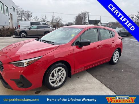 Certified 2025 Subaru Impreza 2.0i image 1