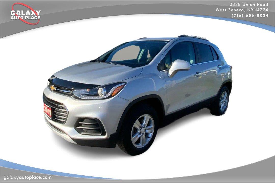 Used 2019 Chevrolet Trax LT w/ LT Convenience Package AWD/4WD image 1