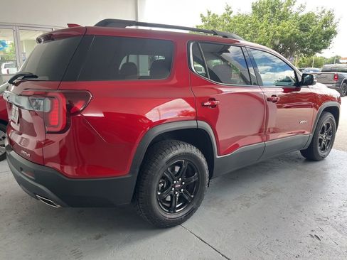 Used 2023 GMC Acadia AT4 w/ Technology Package AWD/4WD image 4