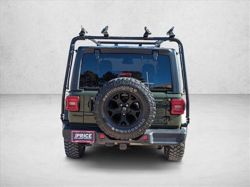 Used 2021 Jeep Wrangler Sport image 7