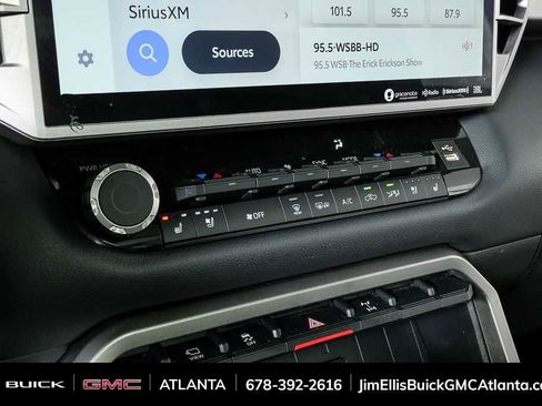 Used 2022 Toyota Tundra Limited image 16