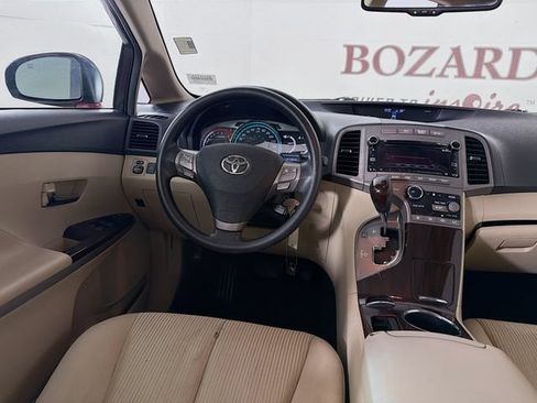 Used 2010 Toyota Venza FWD image 22