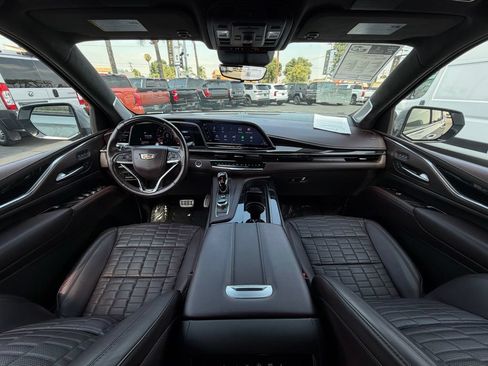 Used 2024 Cadillac Escalade V AWD/4WD image 50