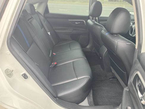 Used 2018 Nissan Altima 2.5 SR w/ SR Special Edition FWD image 14