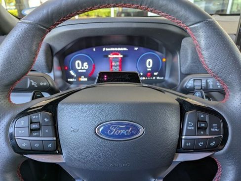 Certified 2025 Ford Explorer ST image 27