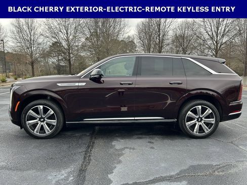 Used 2025 Cadillac Escalade IQ Luxury 2 w/ LPO, Premium Carpet Package image 12