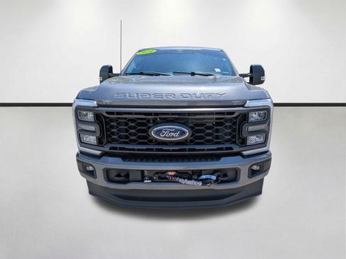 Used 2024 Ford F250 XL w/ STX Appearance Package AWD/4WD image 9