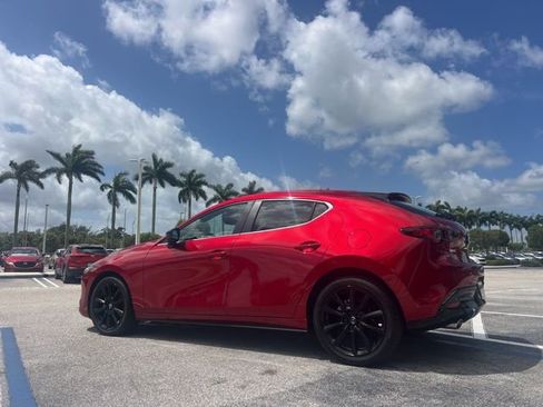 Certified 2025 MAZDA MAZDA3 s Sport image 18