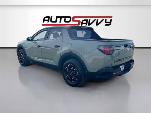 Used 2022 Hyundai Santa Cruz SEL image 5