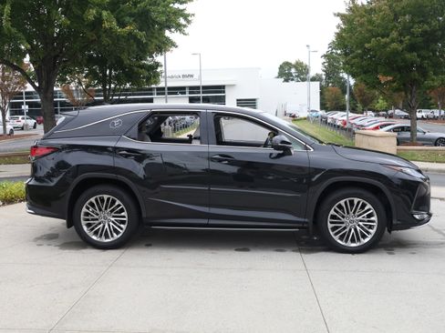 Certified 2022 Lexus RX 350L Luxury image 10