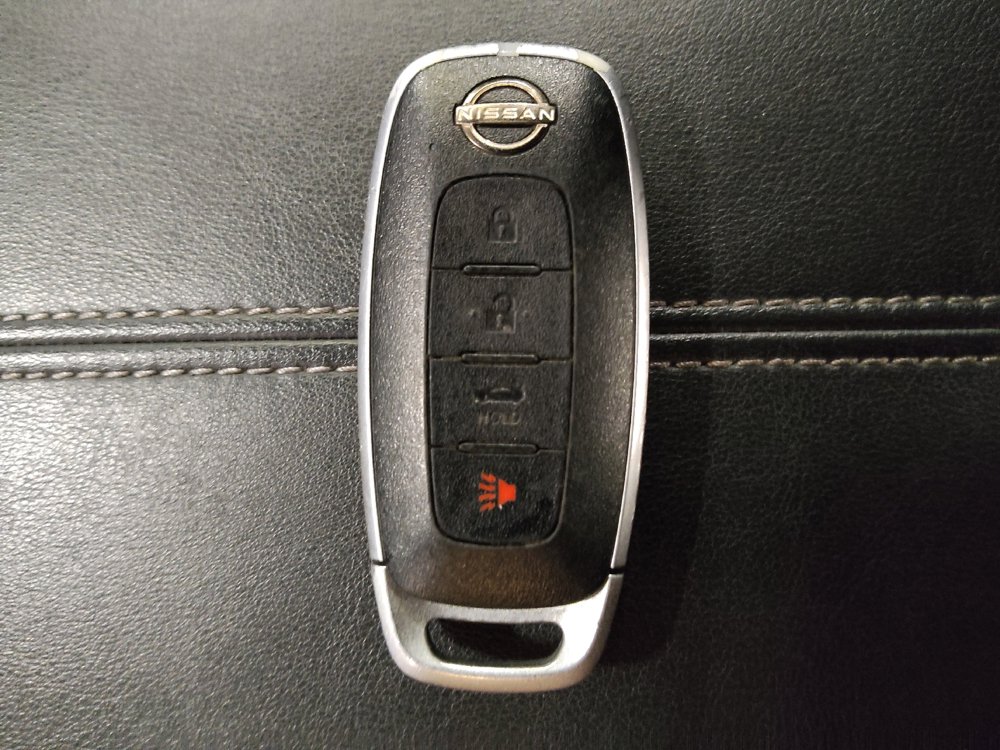 Used 2024 Nissan Sentra SV FWD image 32