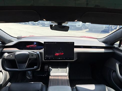 Used 2022 Tesla Model S AWD/4WD image 25