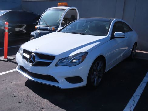 Used 2014 Mercedes-Benz E 350 E 350 image 2