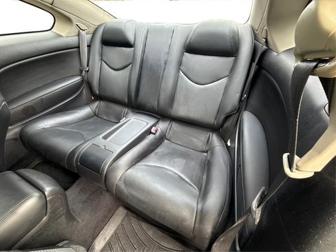 Used 2012 INFINITI G37 x Coupe w/ Premium Pkg image 10