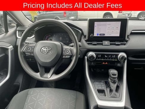 Used 2024 Toyota RAV4 XLE AWD/4WD image 14