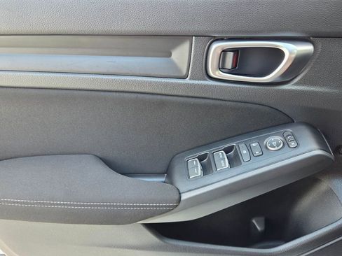 Certified 2024 Honda Civic Sport image 30