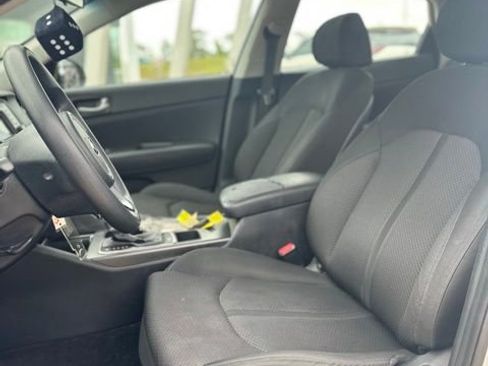 Used 2016 Kia Optima LX image 8
