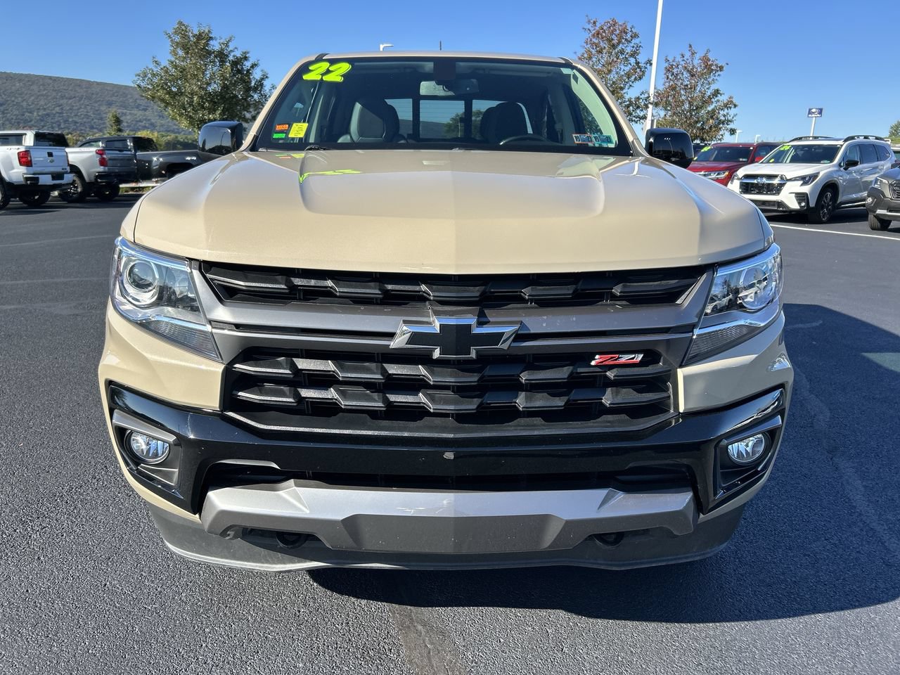 Used 2022 Chevrolet Colorado Z71 AWD/4WD image 14