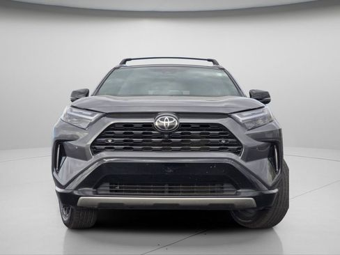 Used 2025 Toyota RAV4 XSE w/ Advanced Technology Package AWD/4WD image 3