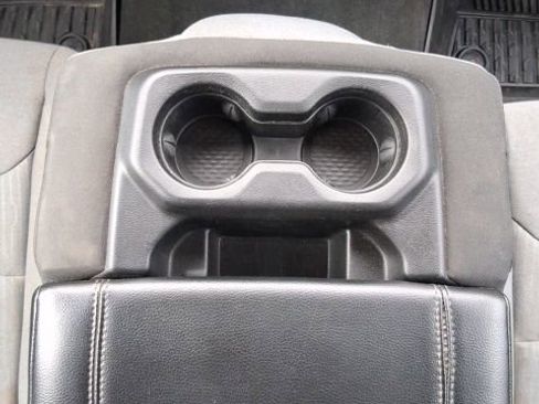 Used 2022 RAM 1500 Big Horn AWD/4WD image 15