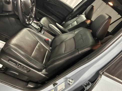 Used 2022 Honda Pilot Black Edition image 10