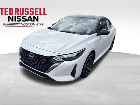 Used 2025 Nissan Sentra SR w/ SR Premium Package image 1